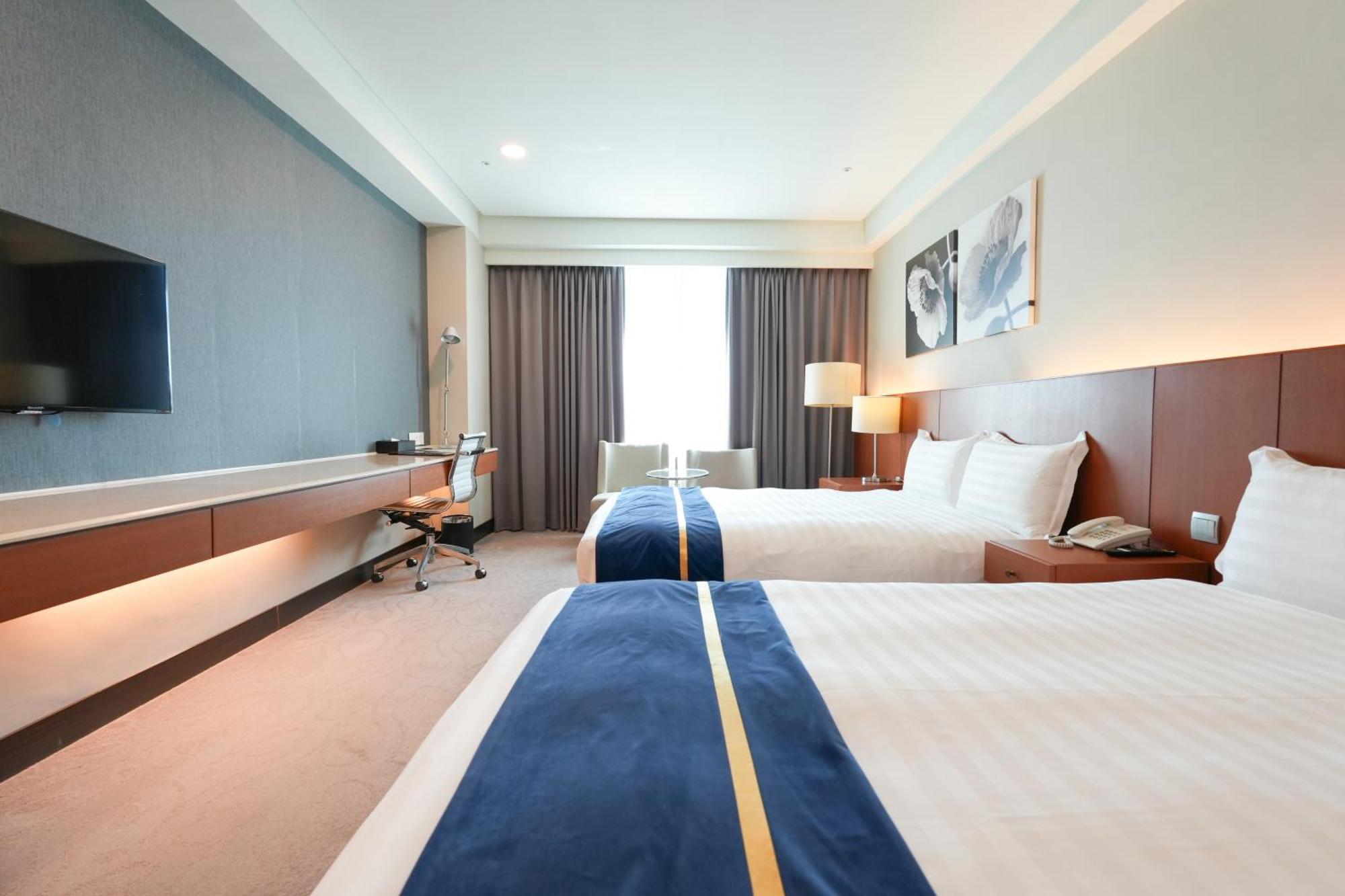Hiyeshotel勤天商旅-花蓮館 Hualien Extérieur photo