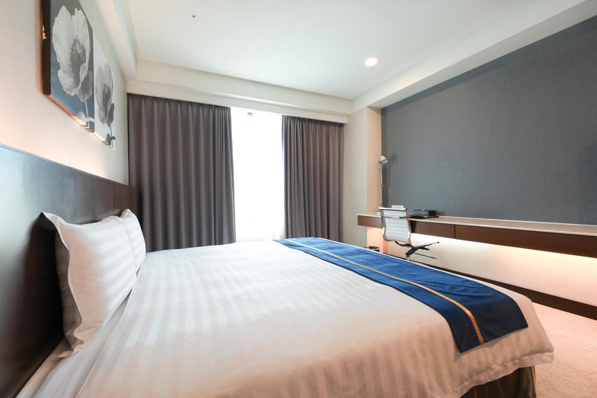 Hiyeshotel勤天商旅-花蓮館 Hualien Extérieur photo