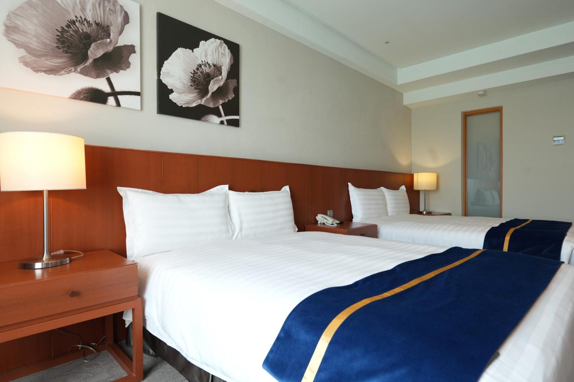 Hiyeshotel勤天商旅-花蓮館 Hualien Extérieur photo