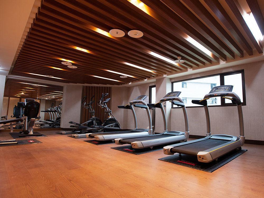 Hiyeshotel勤天商旅-花蓮館 Hualien Extérieur photo