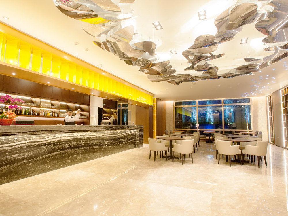 Hiyeshotel勤天商旅-花蓮館 Hualien Extérieur photo